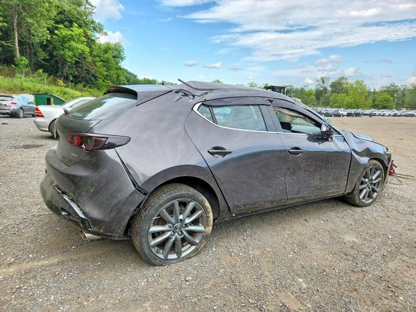 2020 MAZDA 3