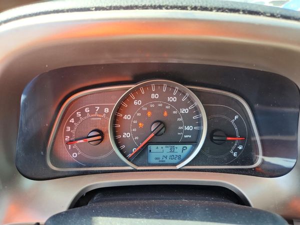 2014 TOYOTA RAV4 Standard