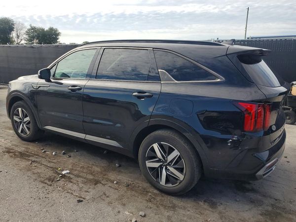 2022 KIA SORENTO