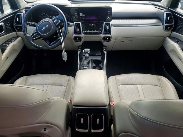 2022 KIA SORENTO