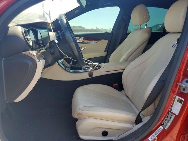 2019 MERCEDES-BENZ E E300