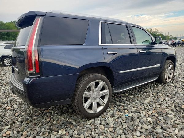 2018 CADILLAC ESCALADE