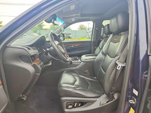 2018 CADILLAC ESCALADE