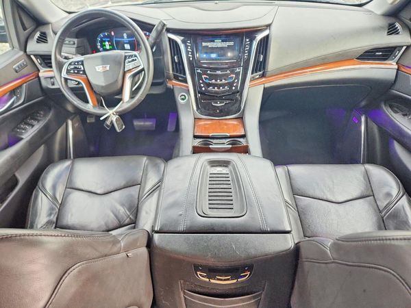 2018 CADILLAC ESCALADE