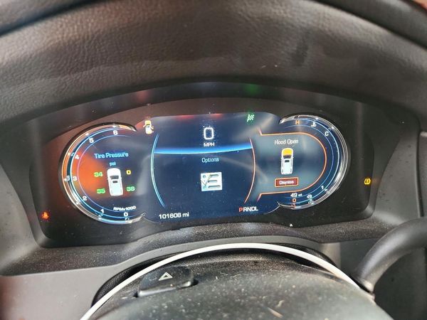 2018 CADILLAC ESCALADE