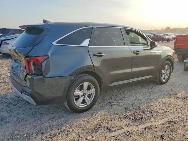 2025 KIA SORENTO