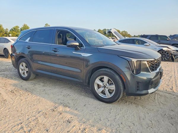 2025 KIA SORENTO