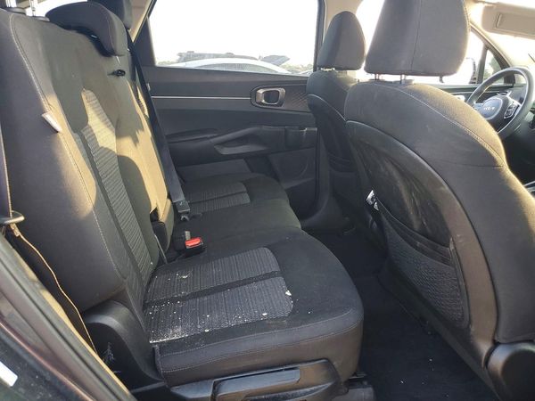 2025 KIA SORENTO