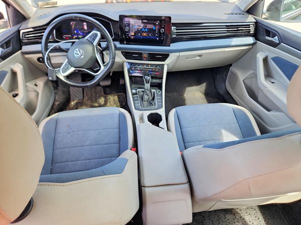 2025 VOLKSWAGEN JETTA