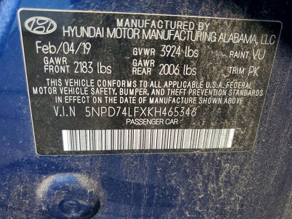 2019 HYUNDAI ELANTRA SE