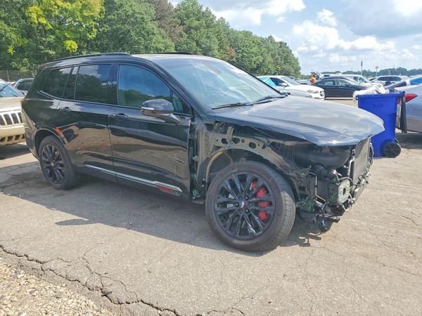 2025 CADILLAC XT6 Sport — Passenger 3/4