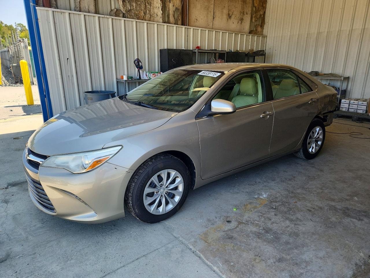 2015 TOYOTA CAMRY