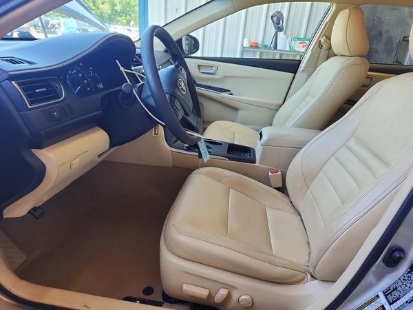 2015 TOYOTA CAMRY