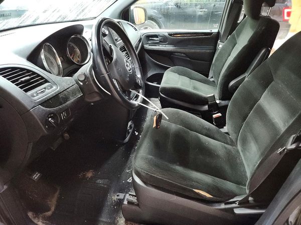 2015 DODGE GRAND CARAVAN SE