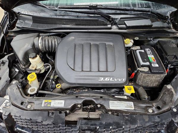 2015 DODGE GRAND CARAVAN SE