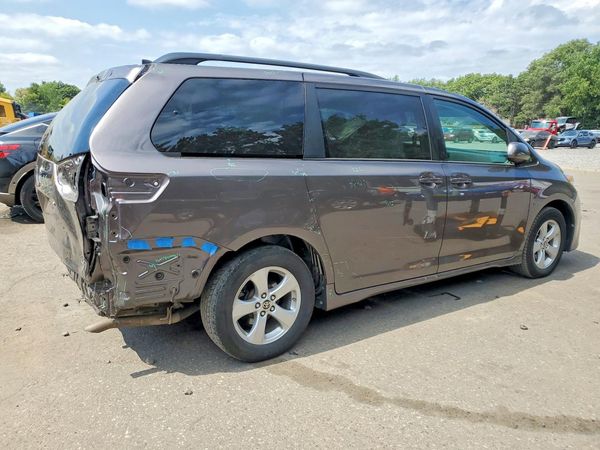 2020 TOYOTA SIENNA