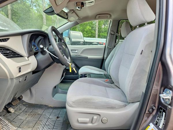 2020 TOYOTA SIENNA