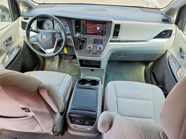 2020 TOYOTA SIENNA