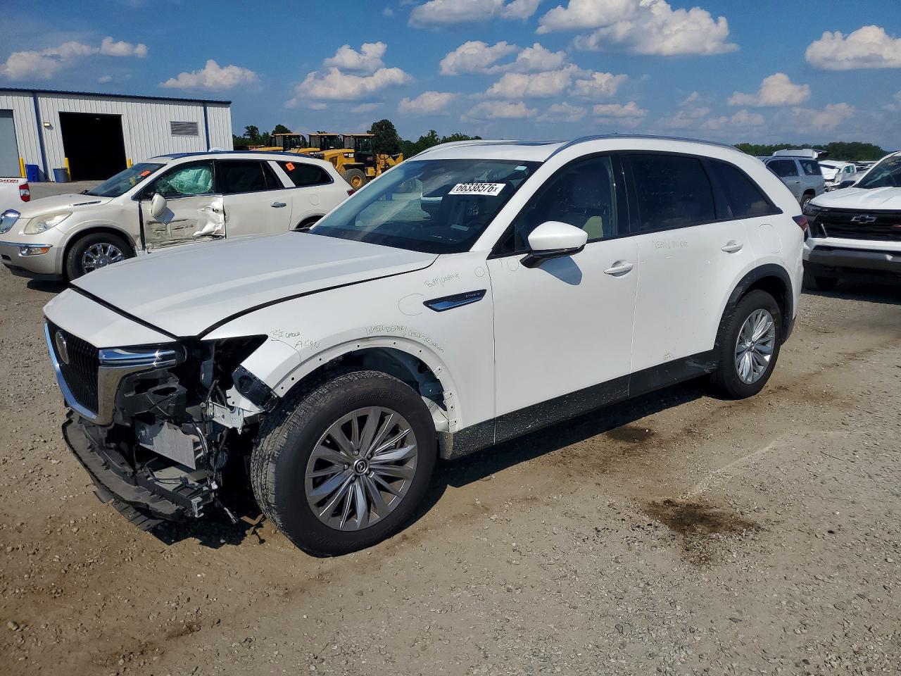2024 MAZDA CX-90 Preferred Package — Front 3/4