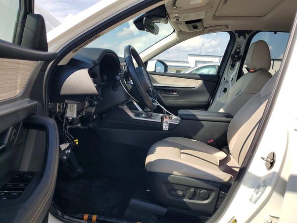2024 MAZDA CX-90 Preferred Package — DENT