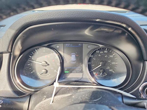 2018 NISSAN ROGUE