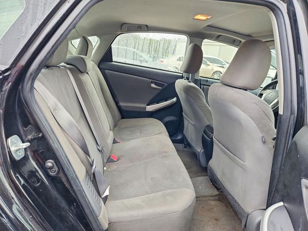 2015 TOYOTA PRIUS