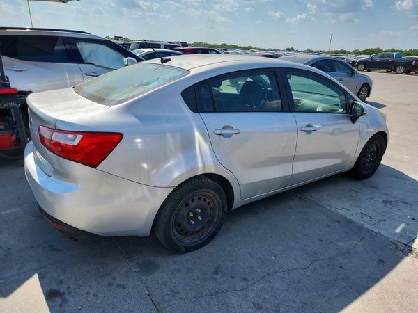 2014 KIA RIO