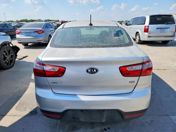 2014 KIA RIO