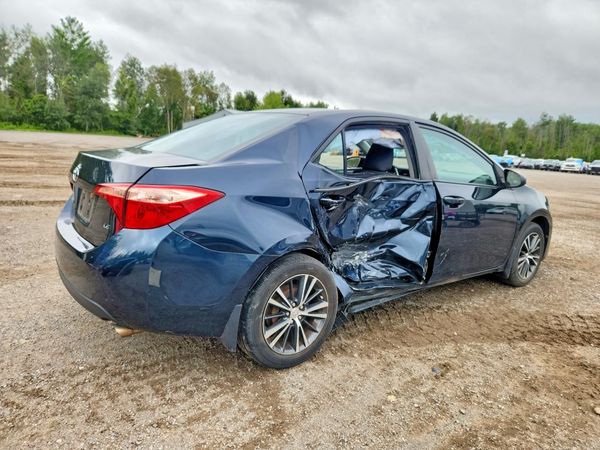 2017 TOYOTA COROLLA