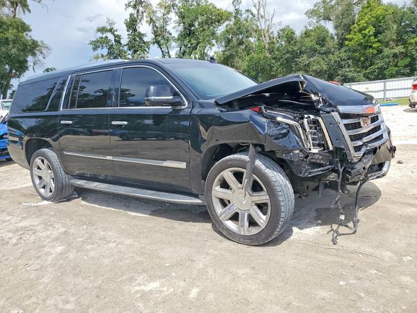 2019 CADILLAC ESCALADE
