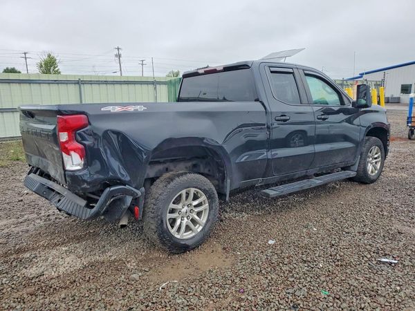 2021 CHEVROLET SILVERADO RST