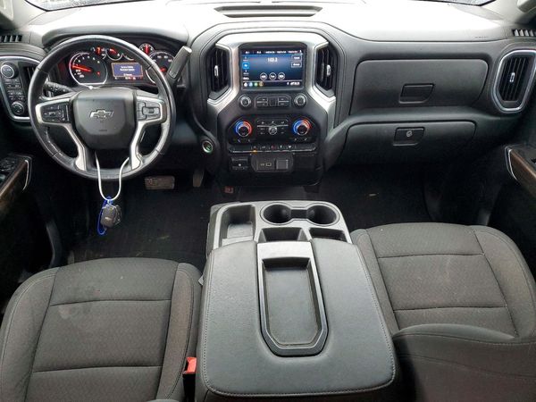2021 CHEVROLET SILVERADO RST