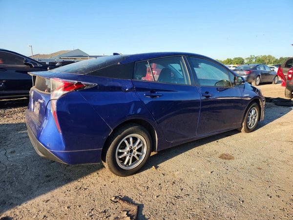 2018 TOYOTA PRIUS