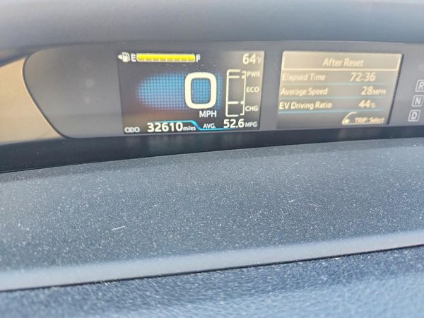 2018 TOYOTA PRIUS