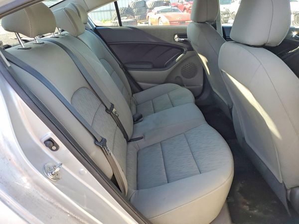 2015 KIA FORTE GL(Middle-low grade)