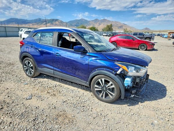 2020 NISSAN KICKS
