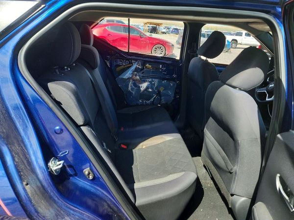 2020 NISSAN KICKS