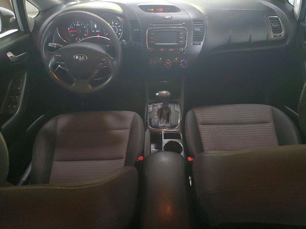 2017 KIA FORTE LX Popular, S