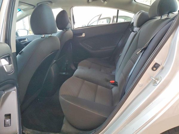 2017 KIA FORTE LX Popular, S
