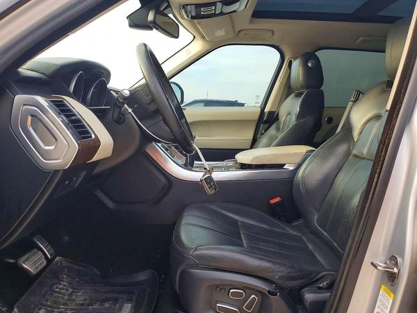 2014 LAND ROVER RANGEROVER HSE — DENT