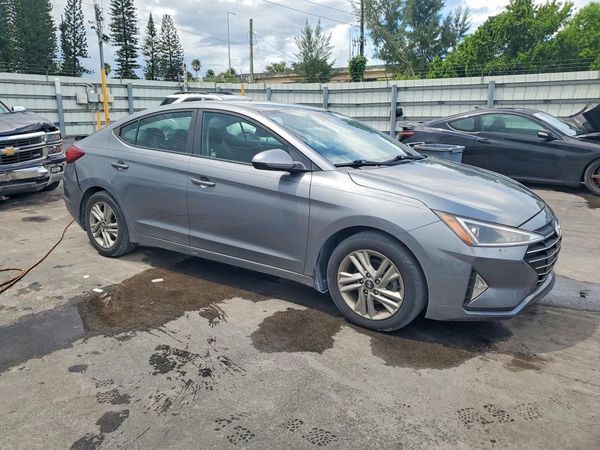 2019 HYUNDAI ELANTRA
