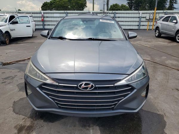 2019 HYUNDAI ELANTRA
