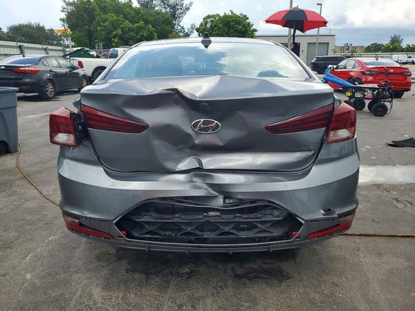 2019 HYUNDAI ELANTRA