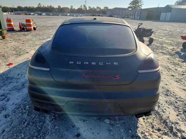 2015 PORSCHE PANAMERA S (2WD), 4S (4WD)