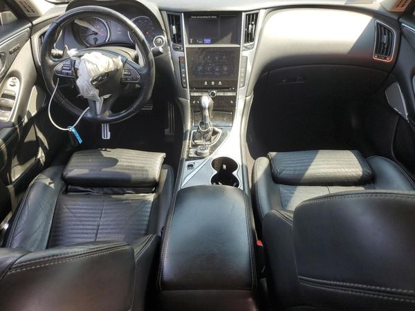 2017 INFINITI Q50