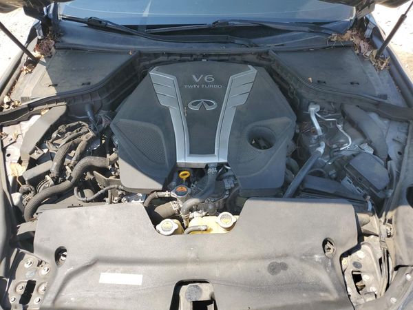 2017 INFINITI Q50