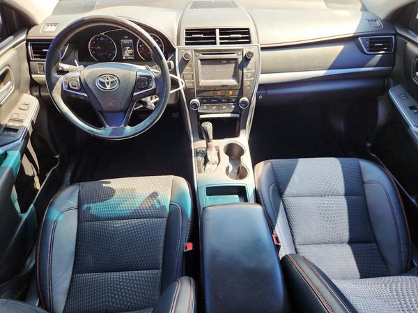 2015 TOYOTA CAMRY