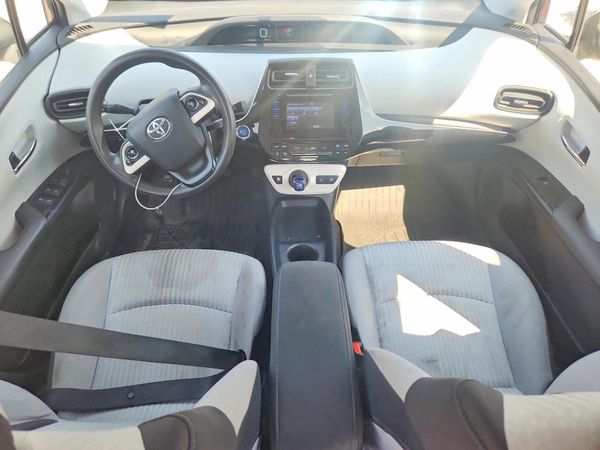 2016 TOYOTA PRIUS One/Two