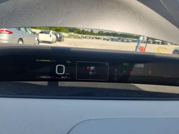 2016 TOYOTA PRIUS One/Two