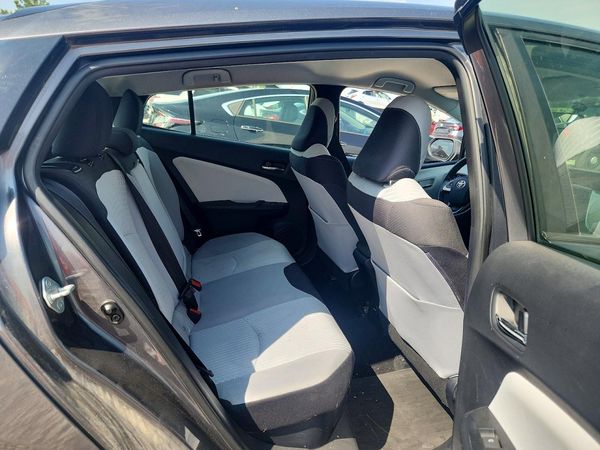 2016 TOYOTA PRIUS One/Two